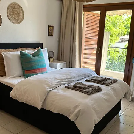 Nice, Spacious And Bright In Thermi, Thessaloniki. Apartment *