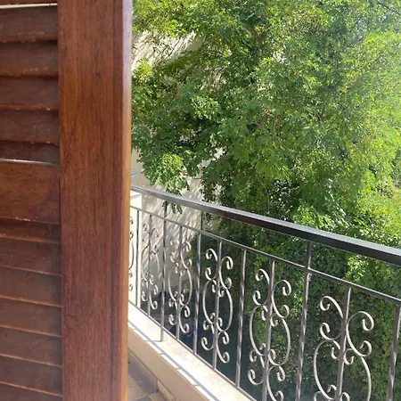Apartamento Nice, Spacious And Bright In Thermi, Thessaloniki. *