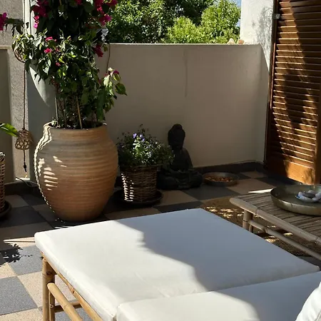 Nice, Spacious And Bright In Thermi, Thessaloniki. 아파트 *