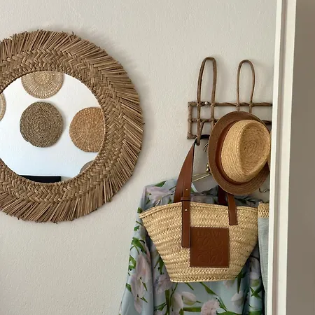 Nice, Spacious And Bright In Thermi, Thessaloniki. Apartment