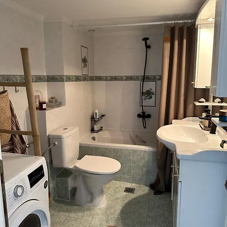 Nice, Spacious And Bright In Thermi, Thessaloniki. Thermi