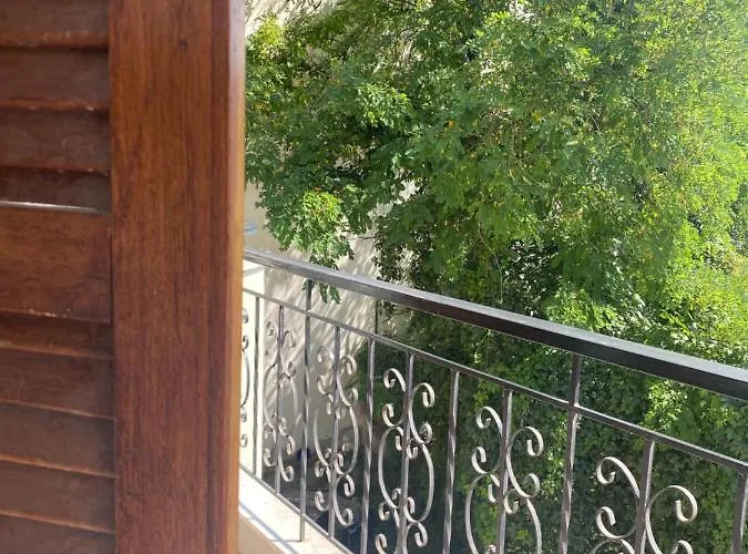 Apartment Nice, Spacious And Bright In Thermi, Thessaloniki. *