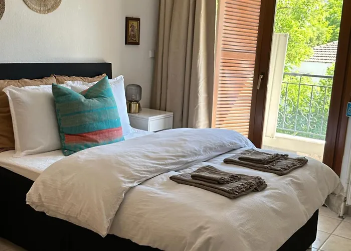 Nice, Spacious And Bright In Thermi, Thessaloniki. Apartment *