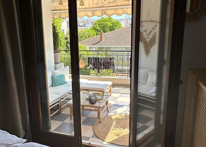 Nice, Spacious And Bright In Thermi, Thessaloniki. Apartment