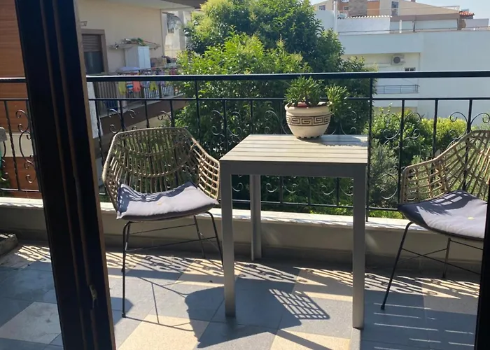 Apartment Nice, Spacious And Bright In Thermi, Thessaloniki.